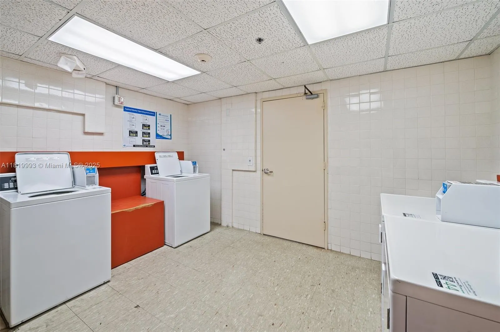 10185 Collins Ave, #1508
