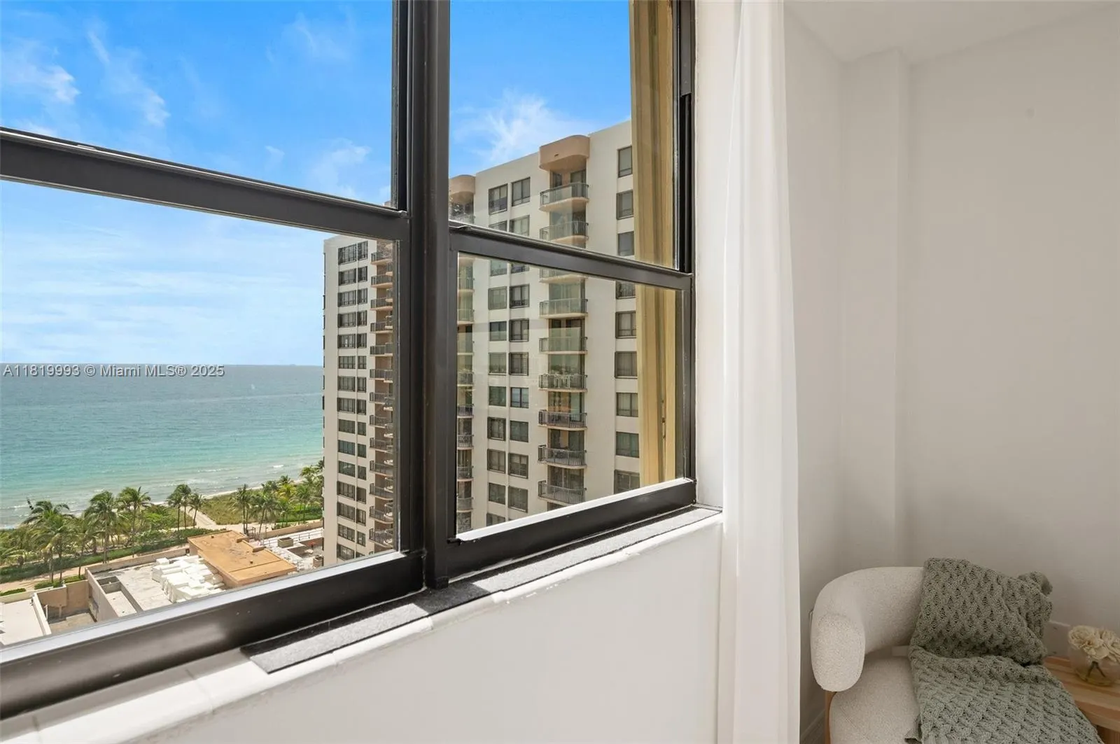 10185 Collins Ave, #1508