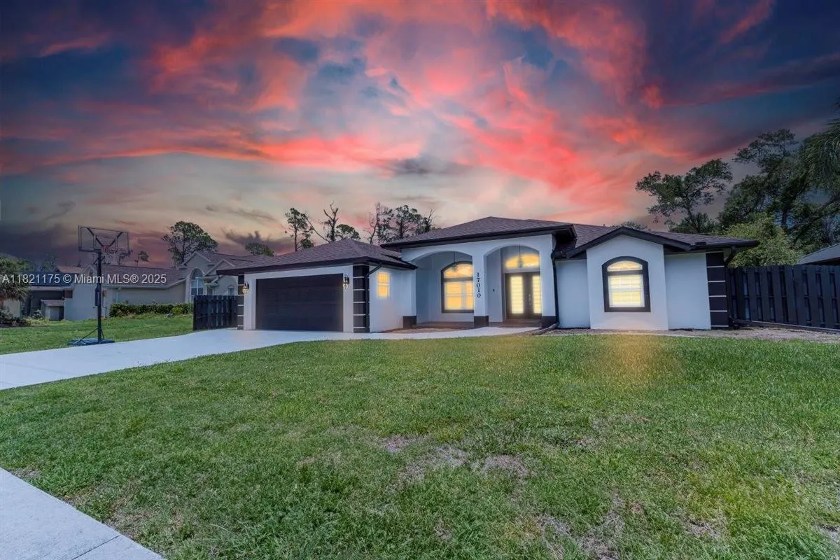 17010 Toledo Blade Blvd