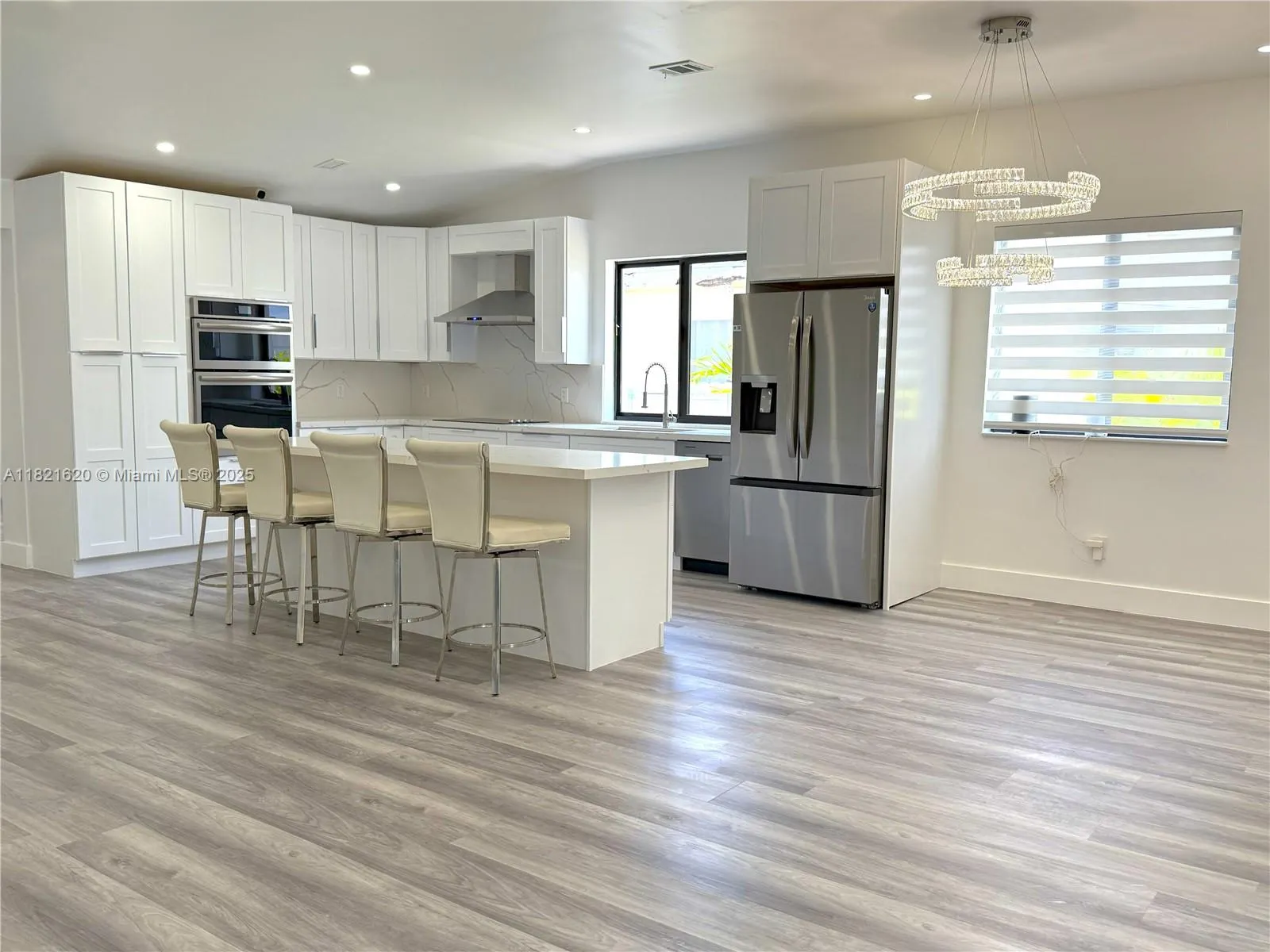 240 SW 55th Ave