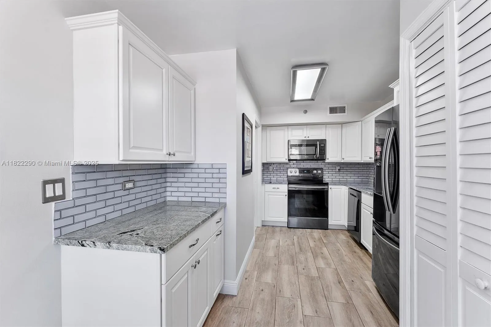 7225 Promenade Dr, #102