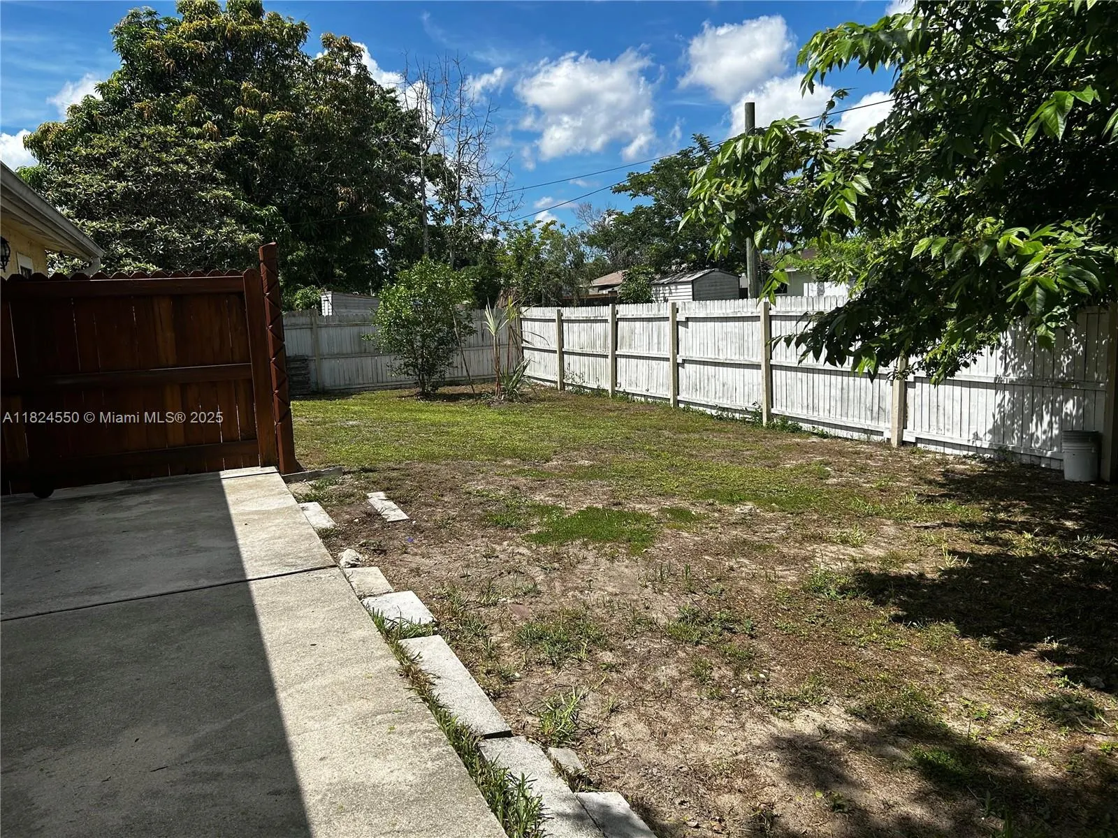 2161 41ST