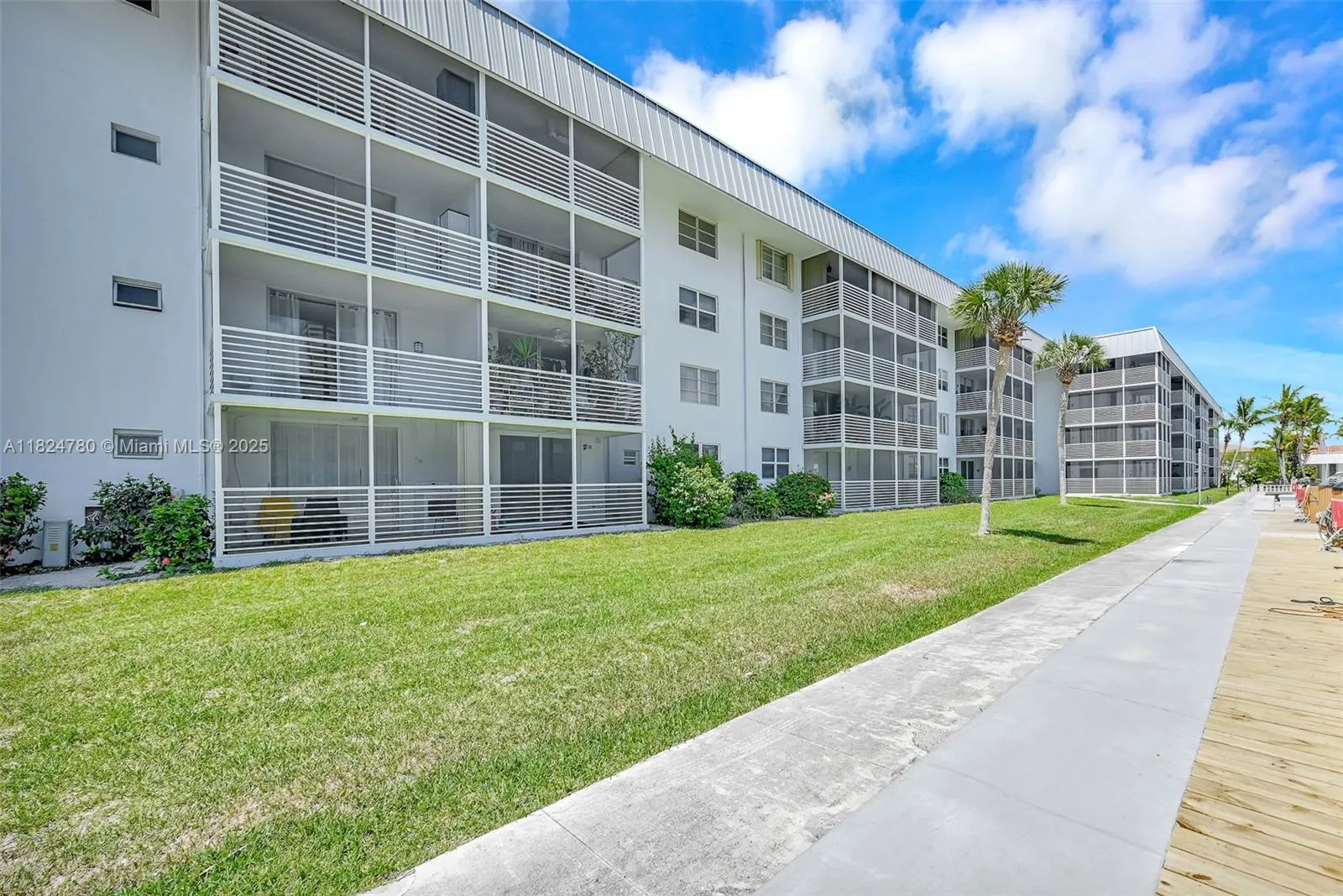 3551 NE 169th St, #312