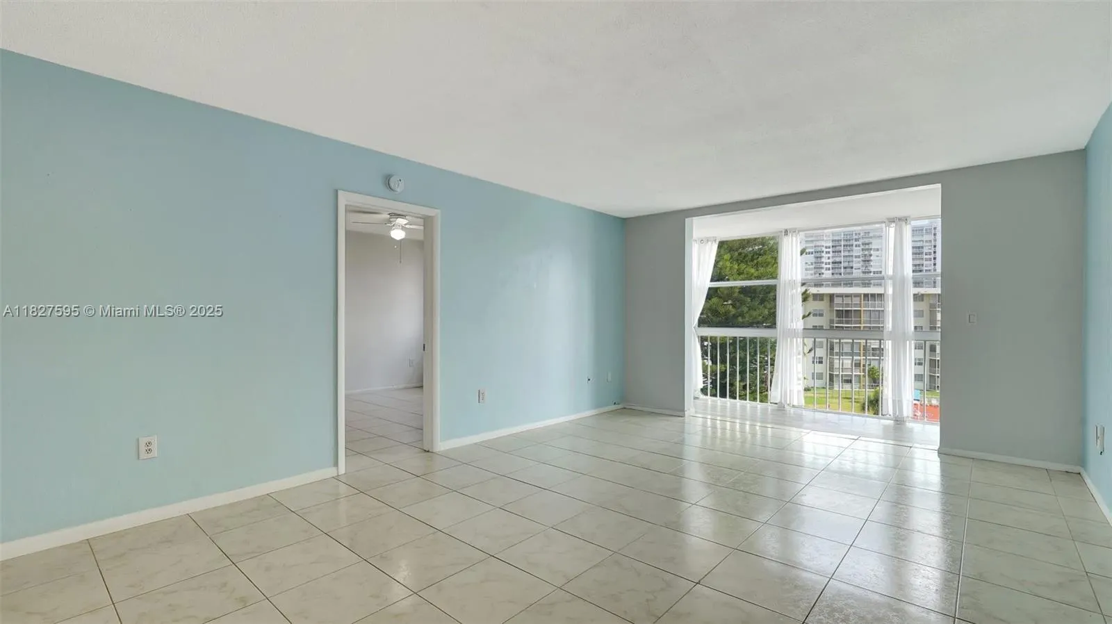 2905 Point East Dr, #L514