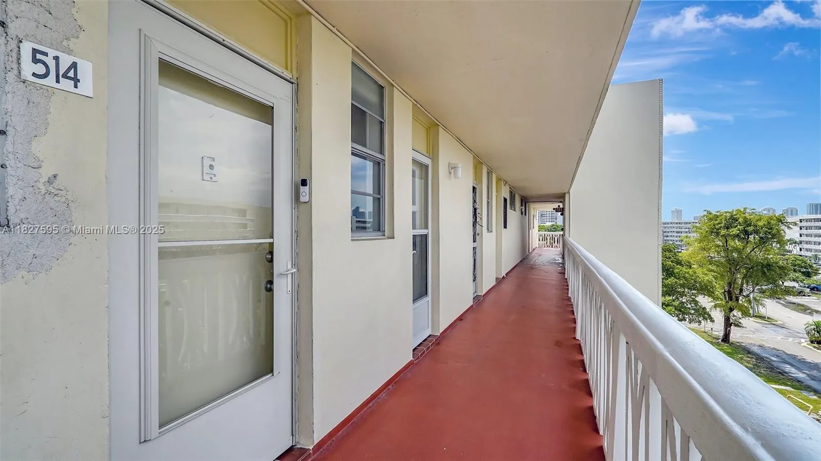 2905 Point East Dr, #L514