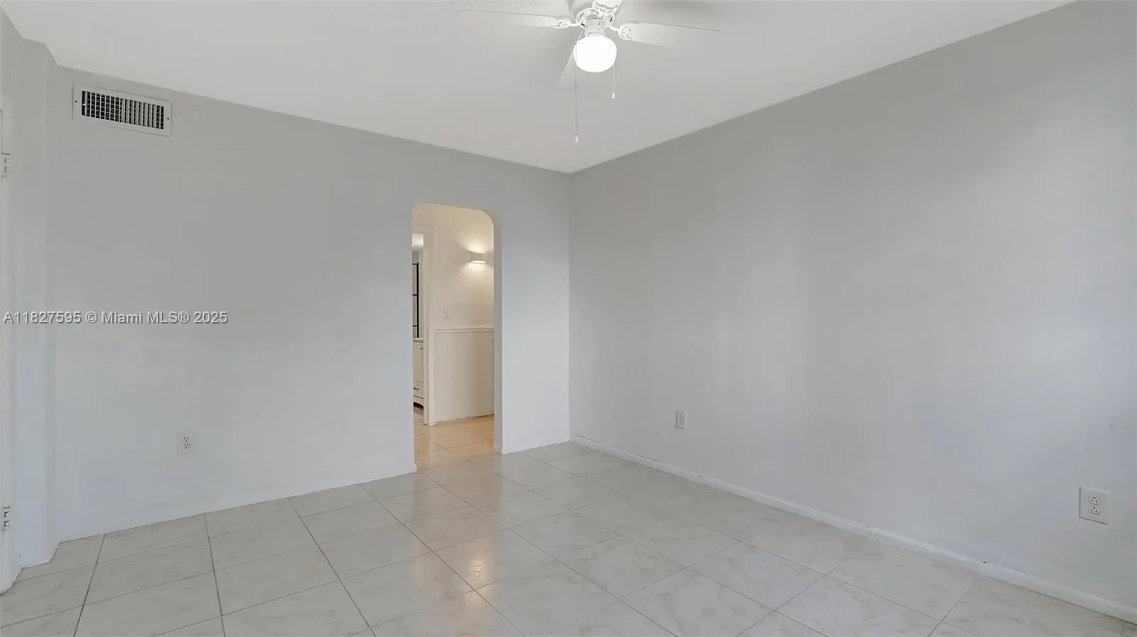 2905 Point East Dr, #L514