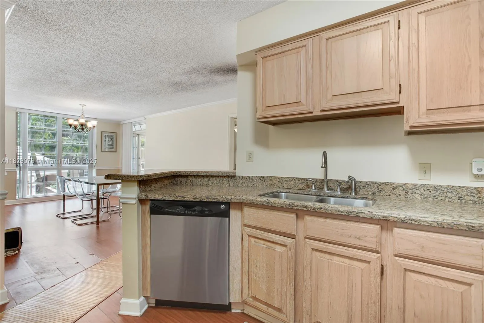 1280 S Alhambra Cir, #2206