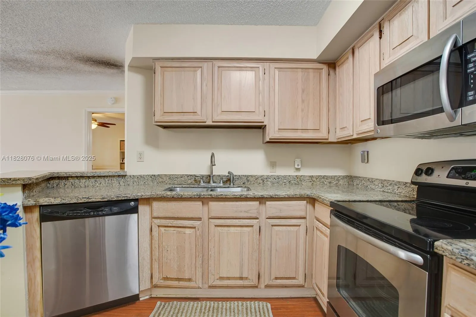 1280 S Alhambra Cir, #2206