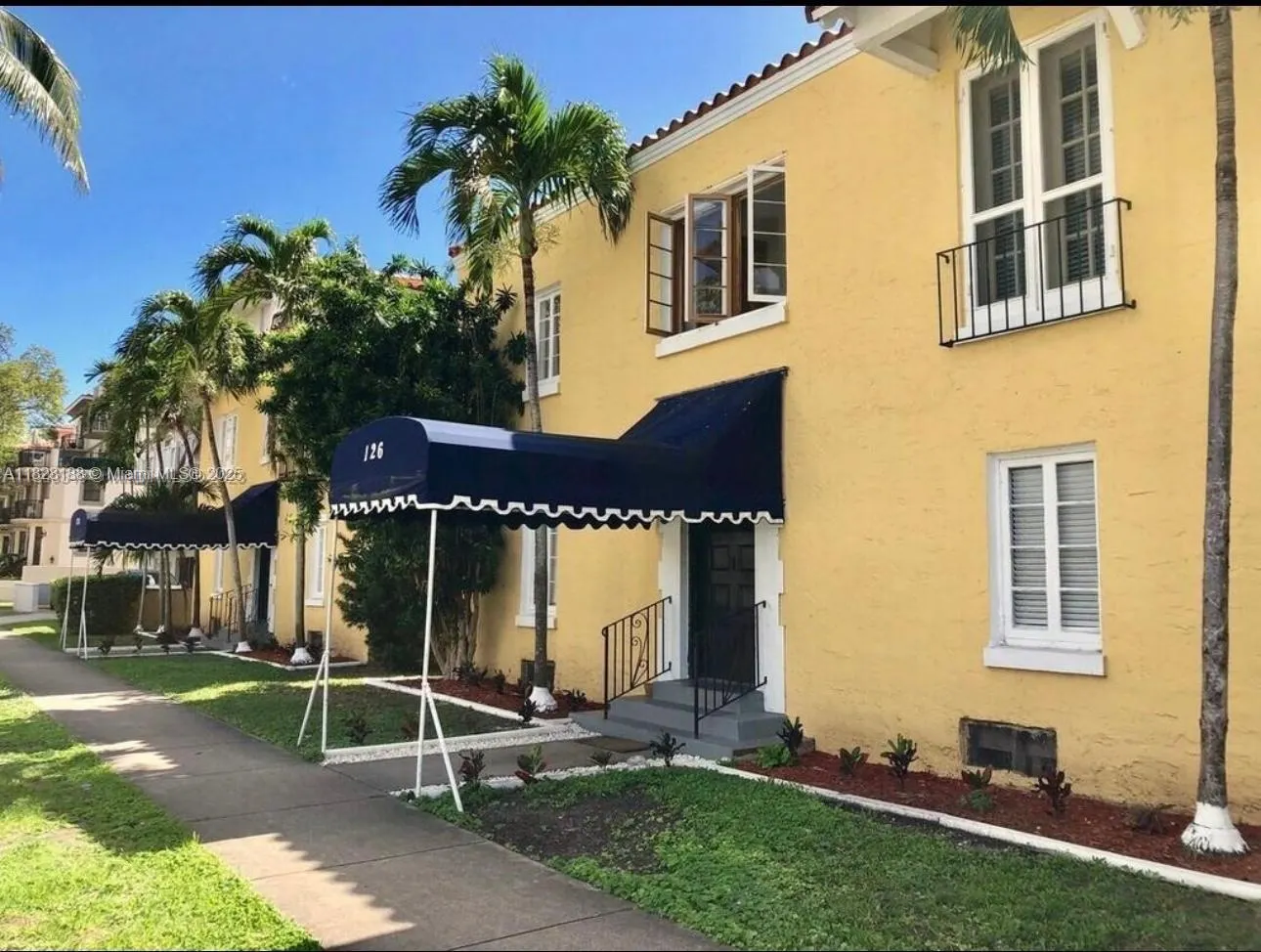 126 Mendoza Ave, #1
