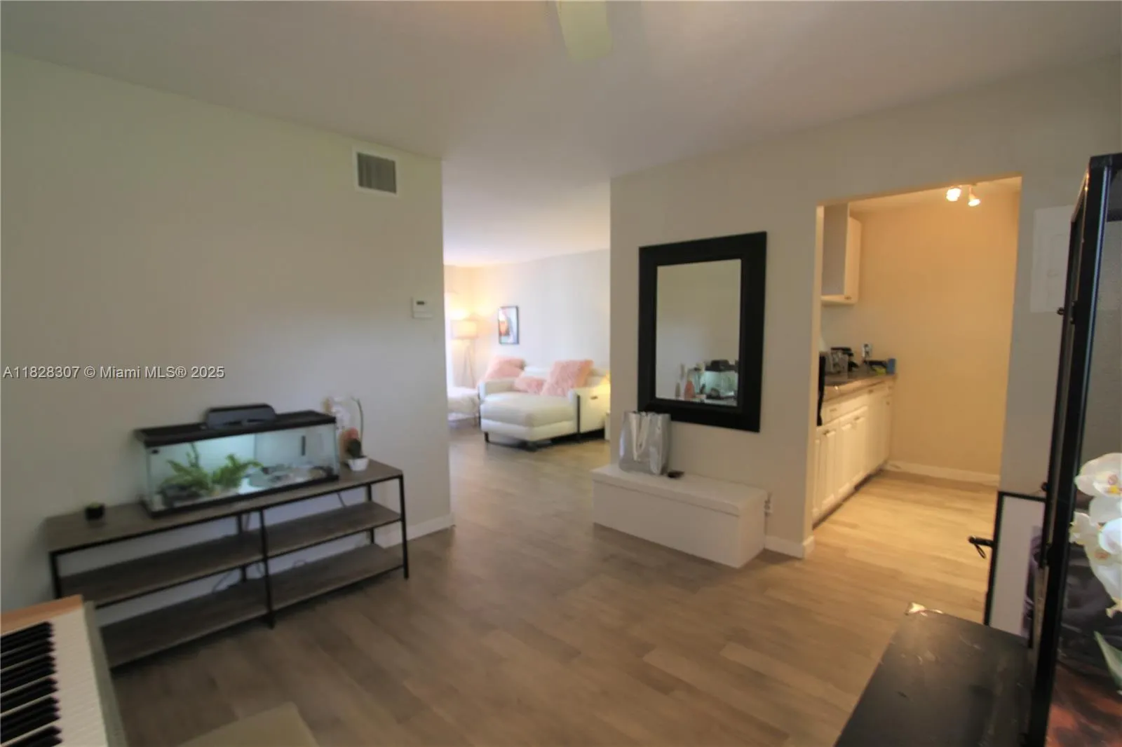 825 NW 13th St, #1110