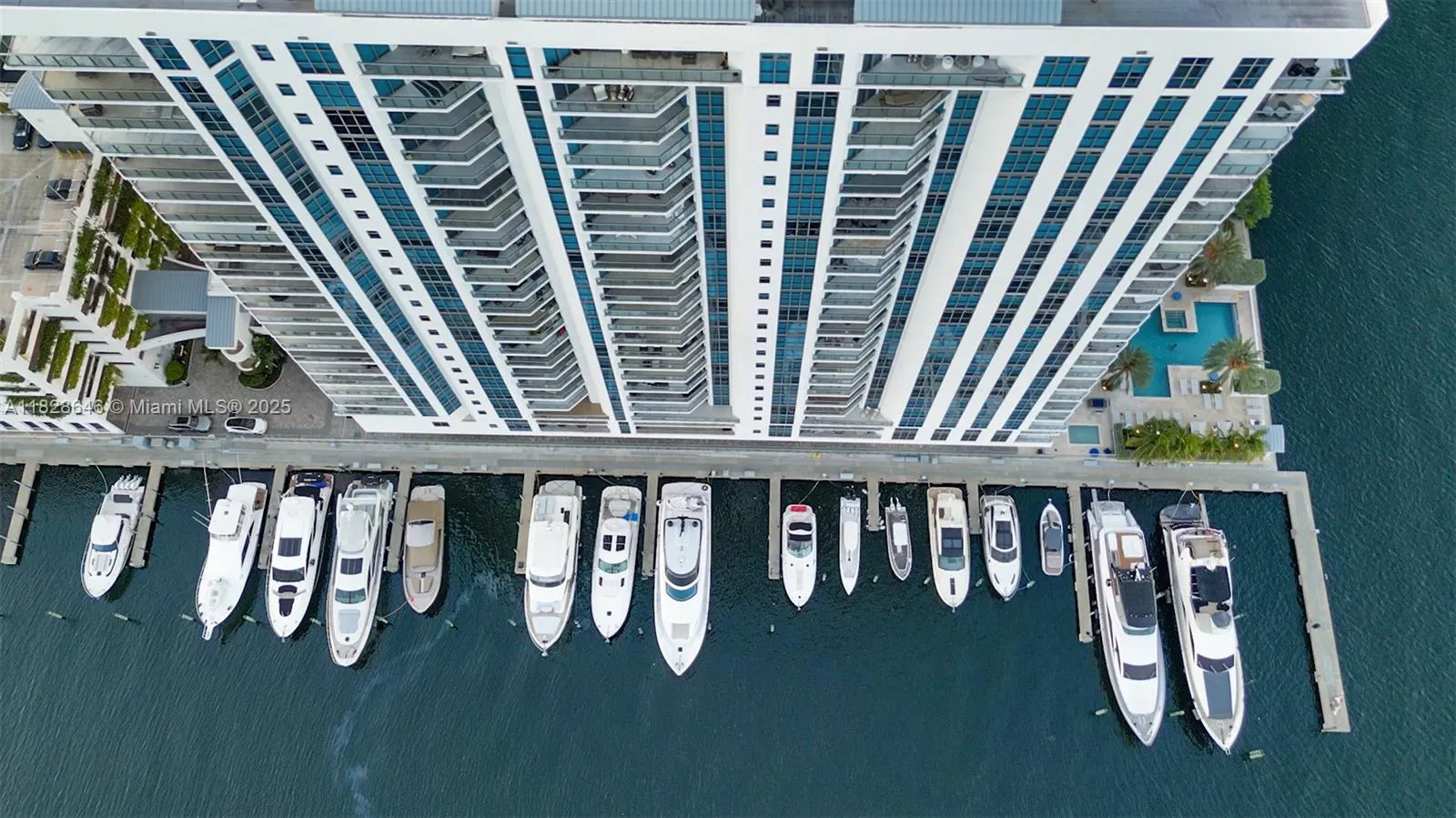 17301 Biscayne Blvd, #2102