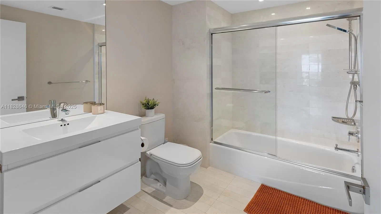 17301 Biscayne Blvd, #2102