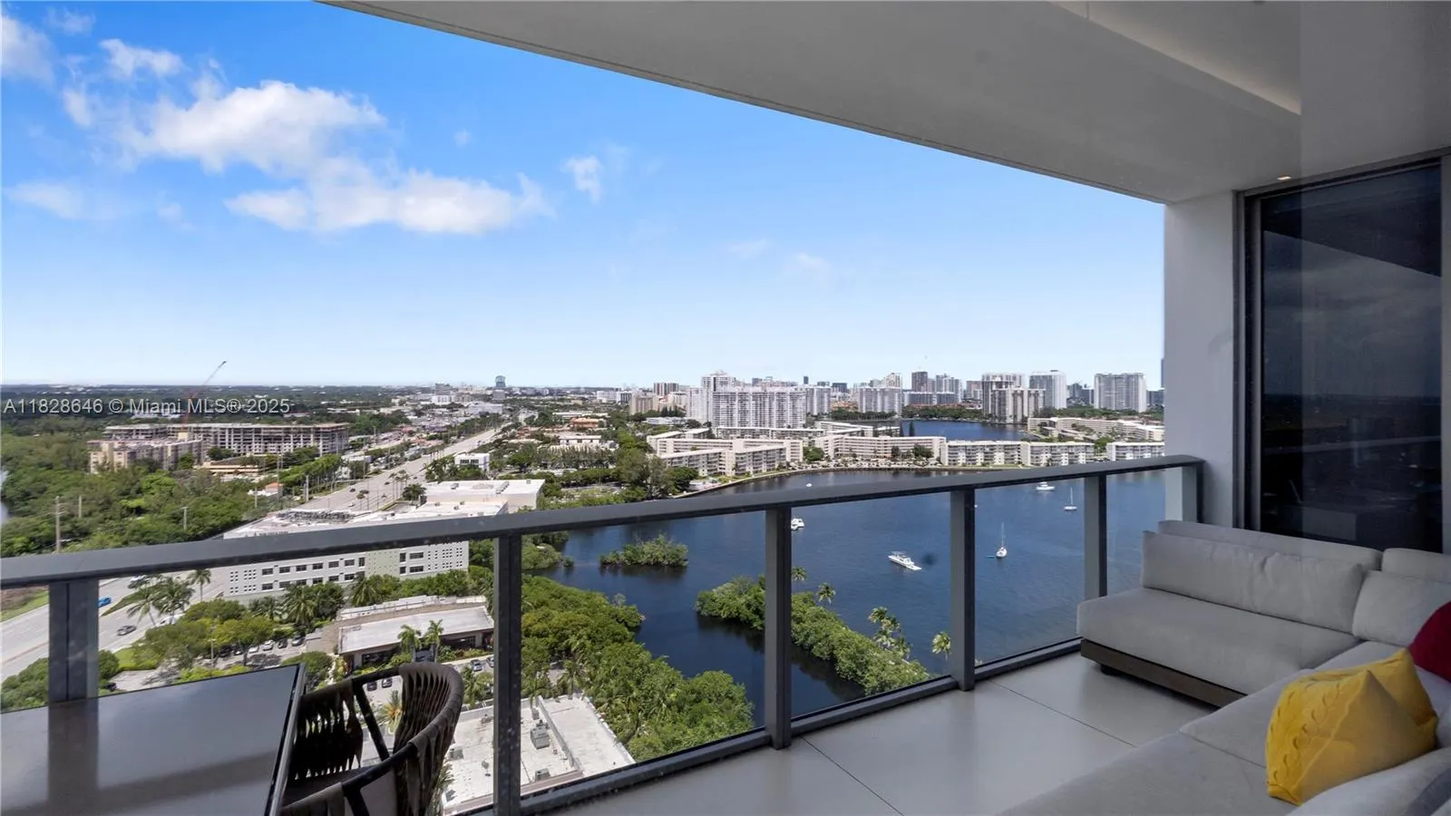 17301 Biscayne Blvd, #2102