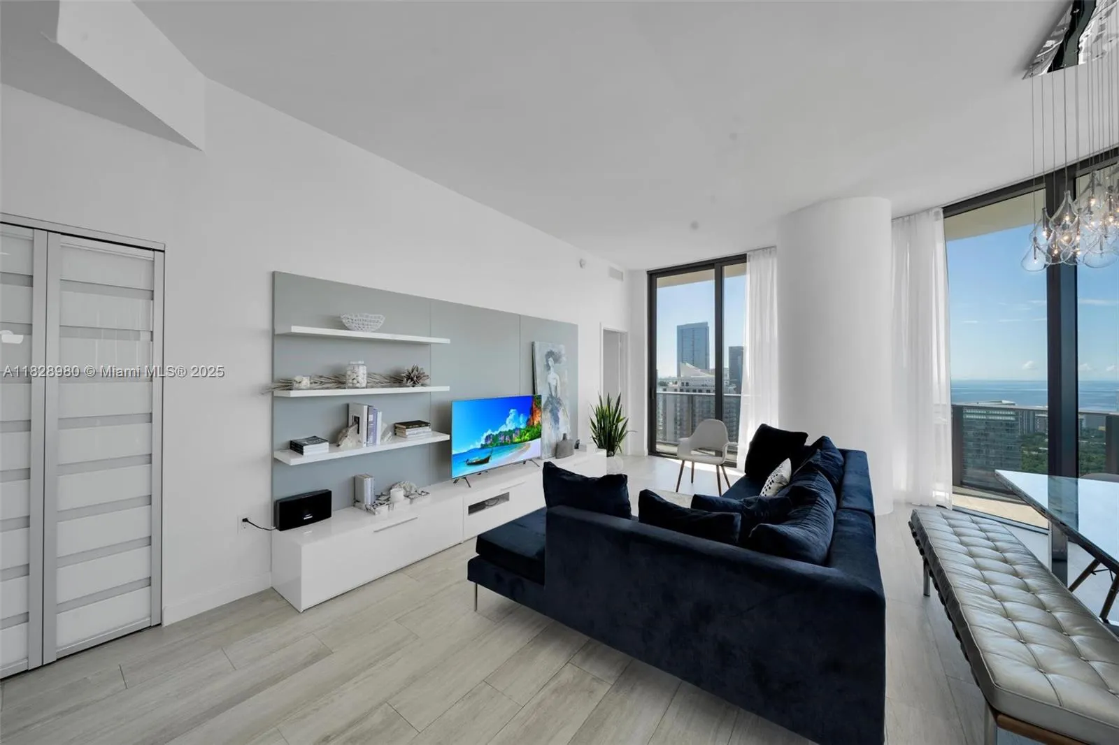 55 SW 9th St, #4406