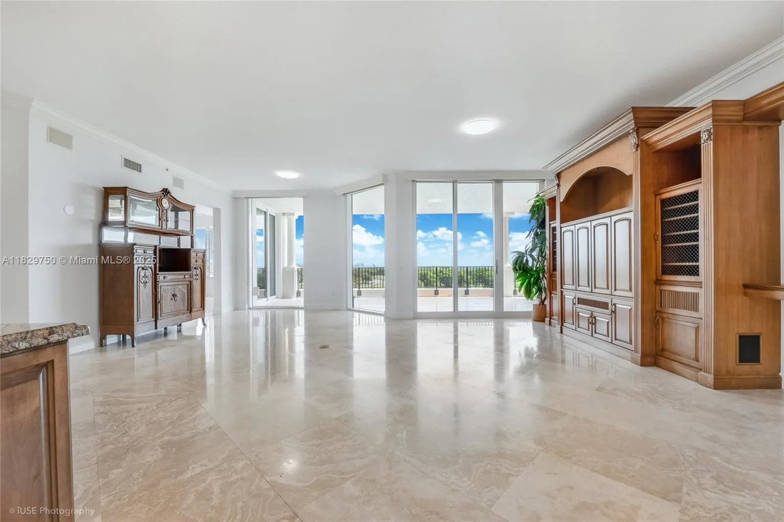 13621 Deering Bay Dr, #502