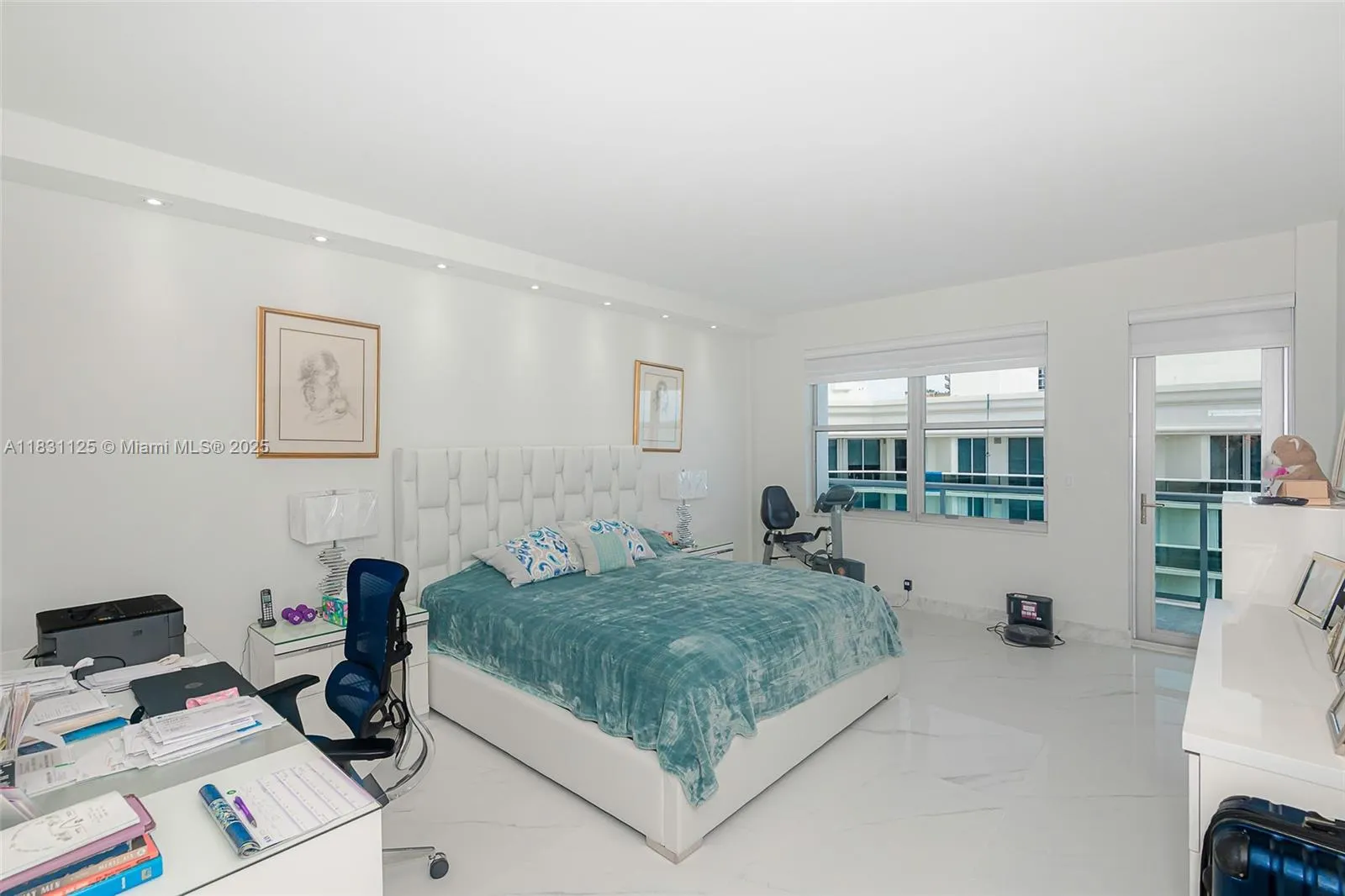 9511 Collins Ave, #1502