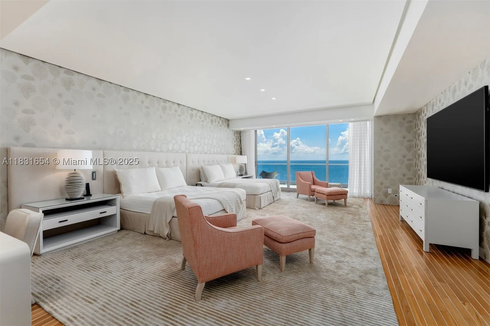 9349 Collins Ave #1101