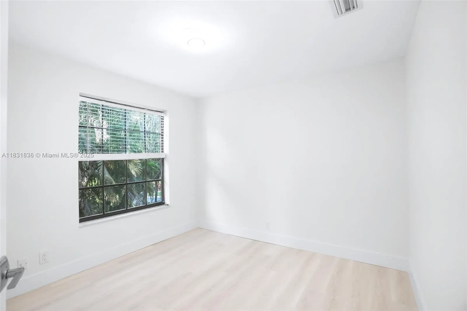 7829 La Mirada Dr