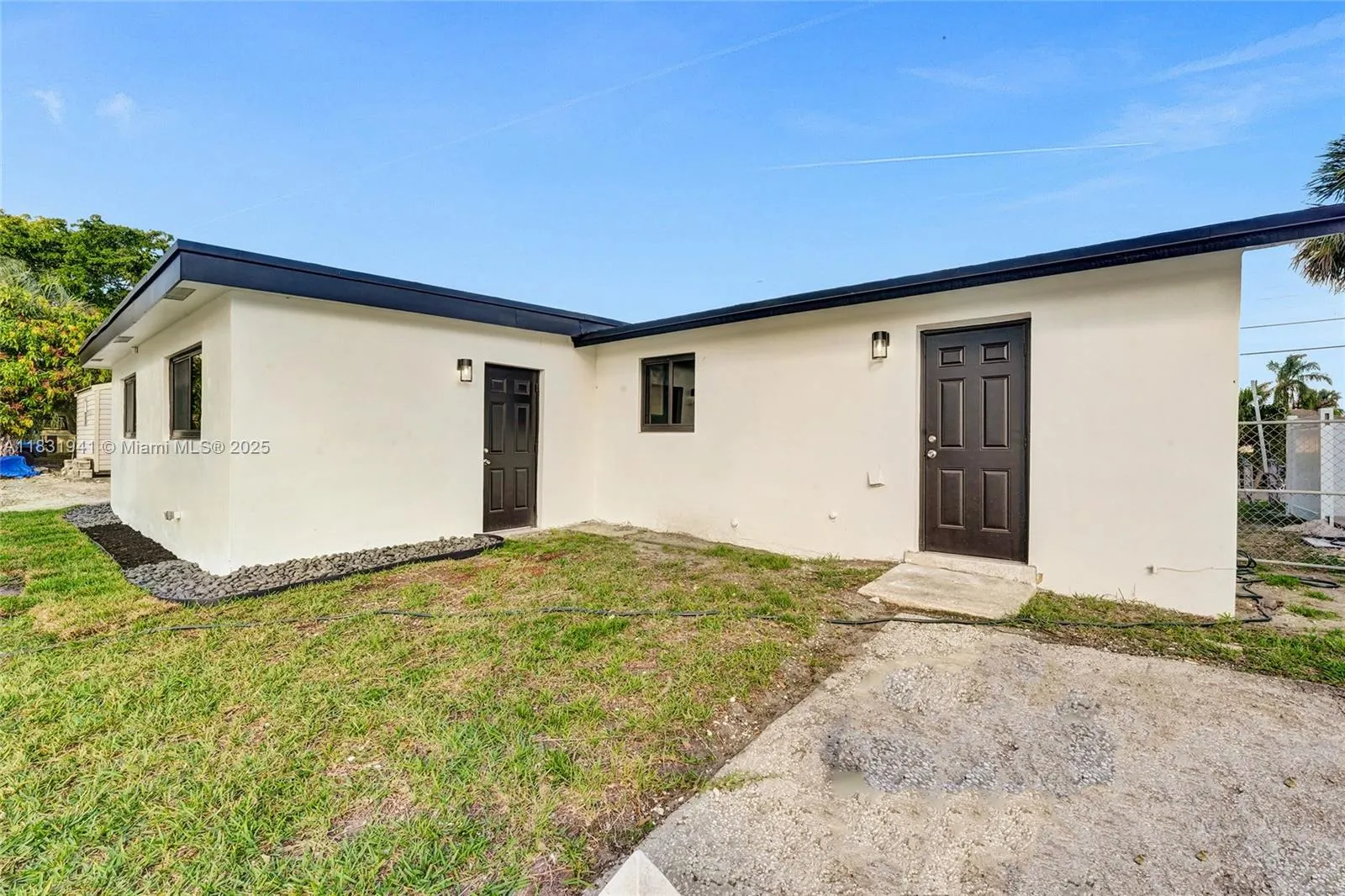 212 SW 11th Ave