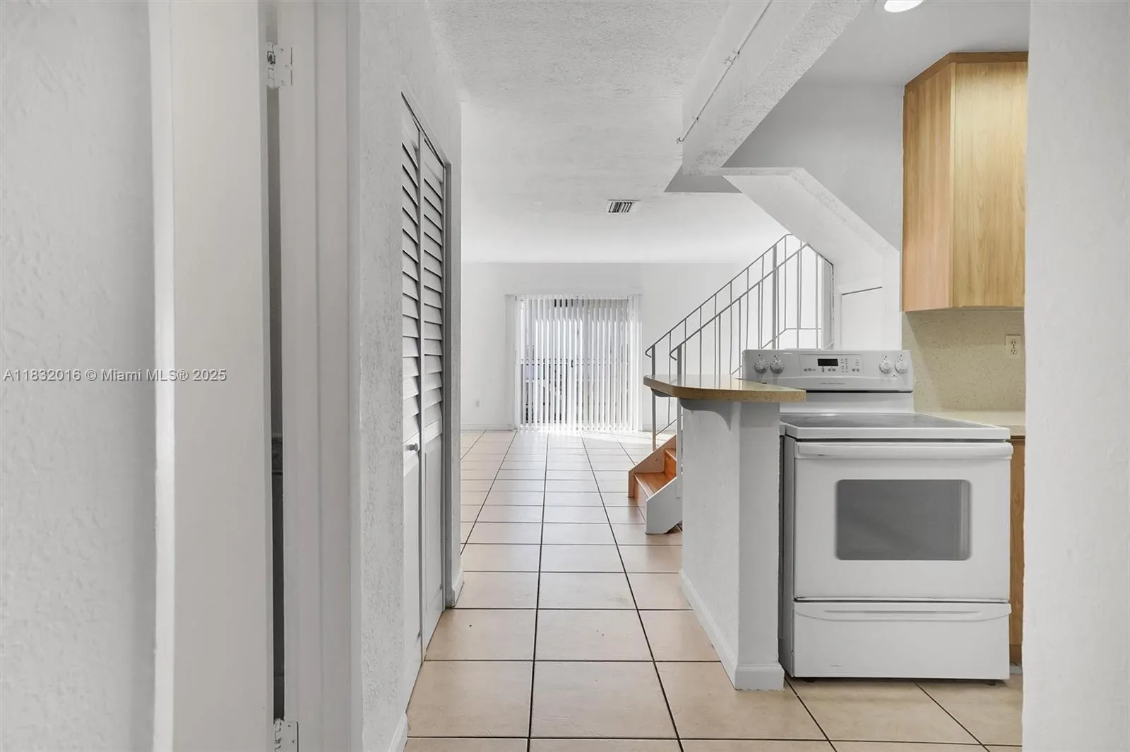 8650 SW 67th Ave, #1025