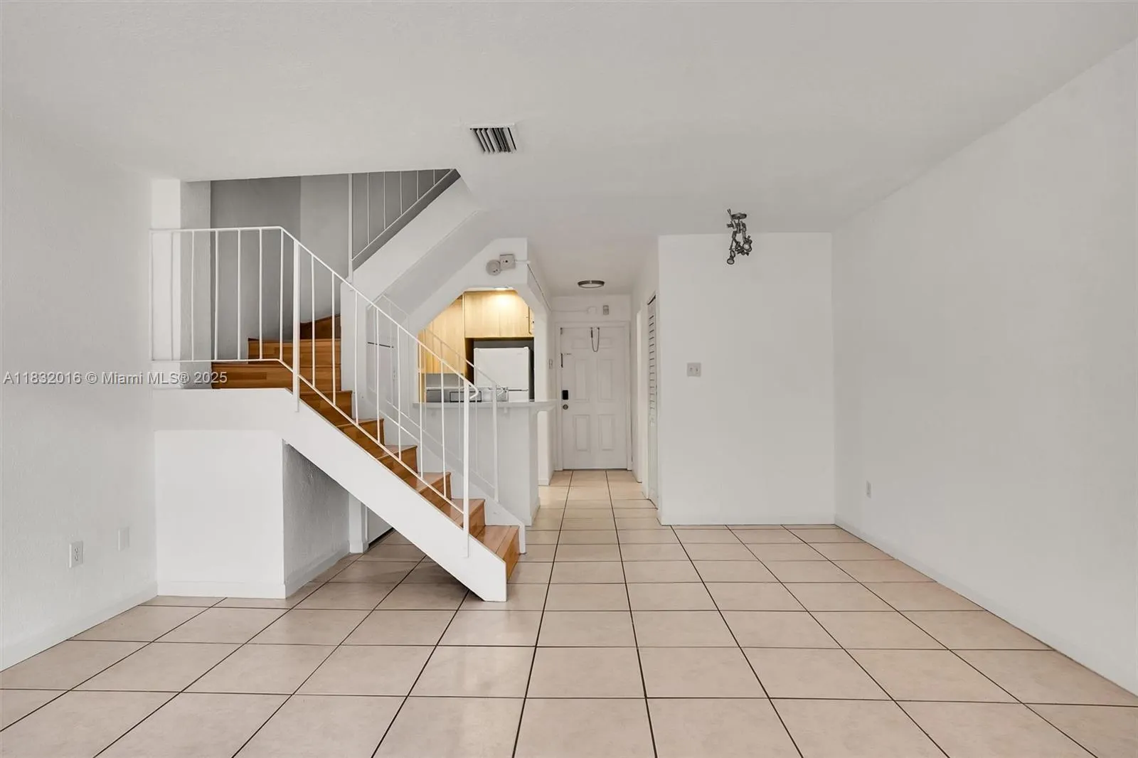 8650 SW 67th Ave, #1025