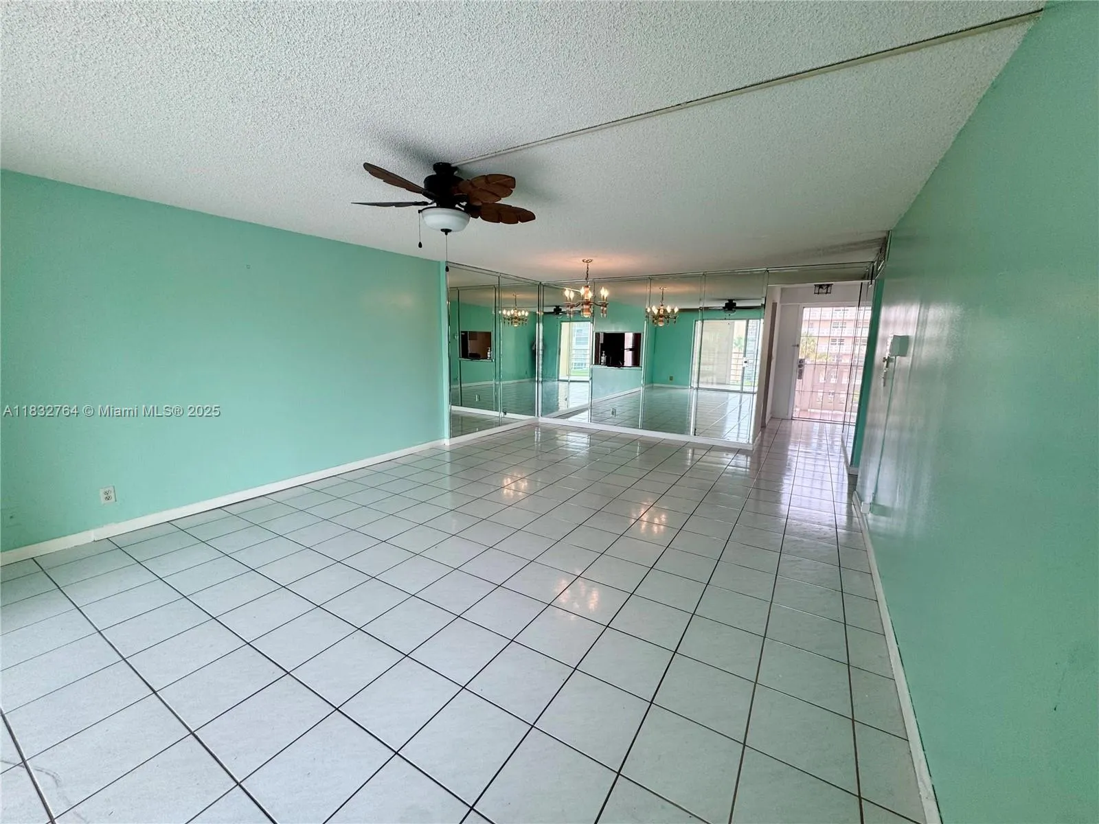 401 SE 3rd St, #405