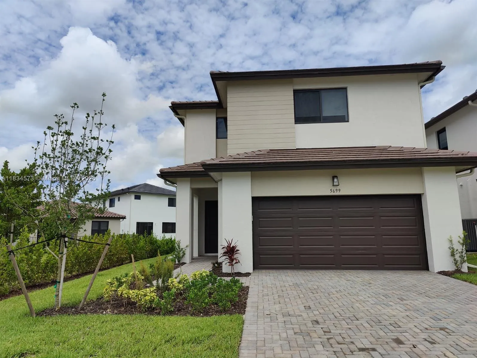 5699 Argento Drive