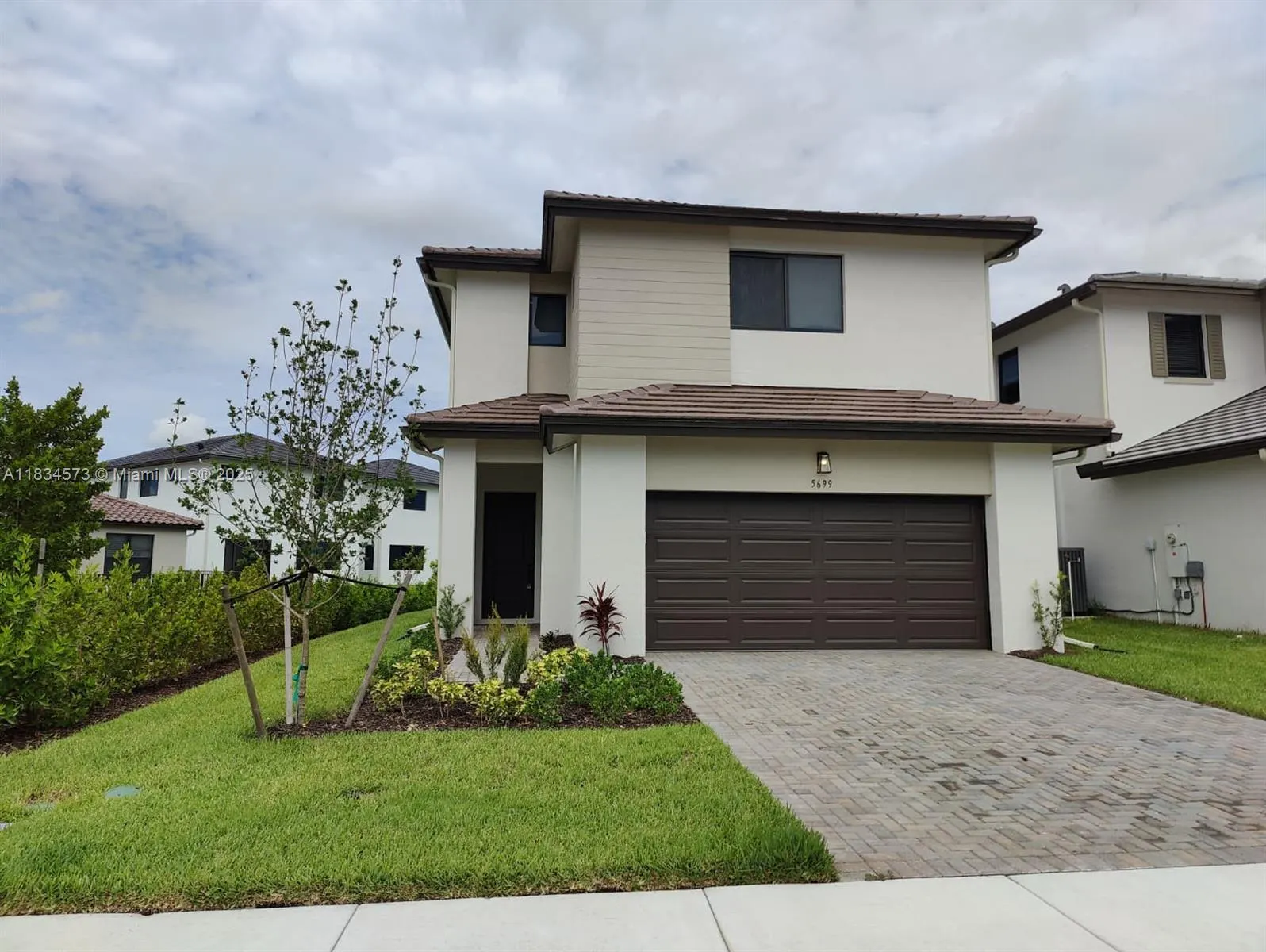 5699 Argento Drive