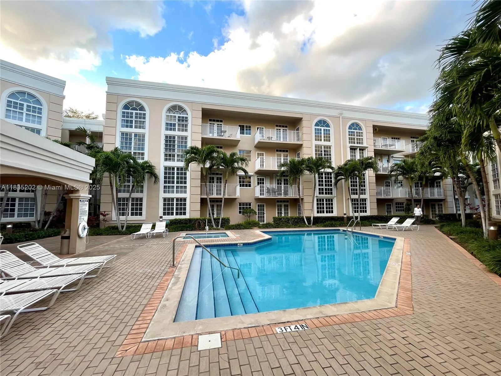 1280 S Alhambra Cir, #1310
