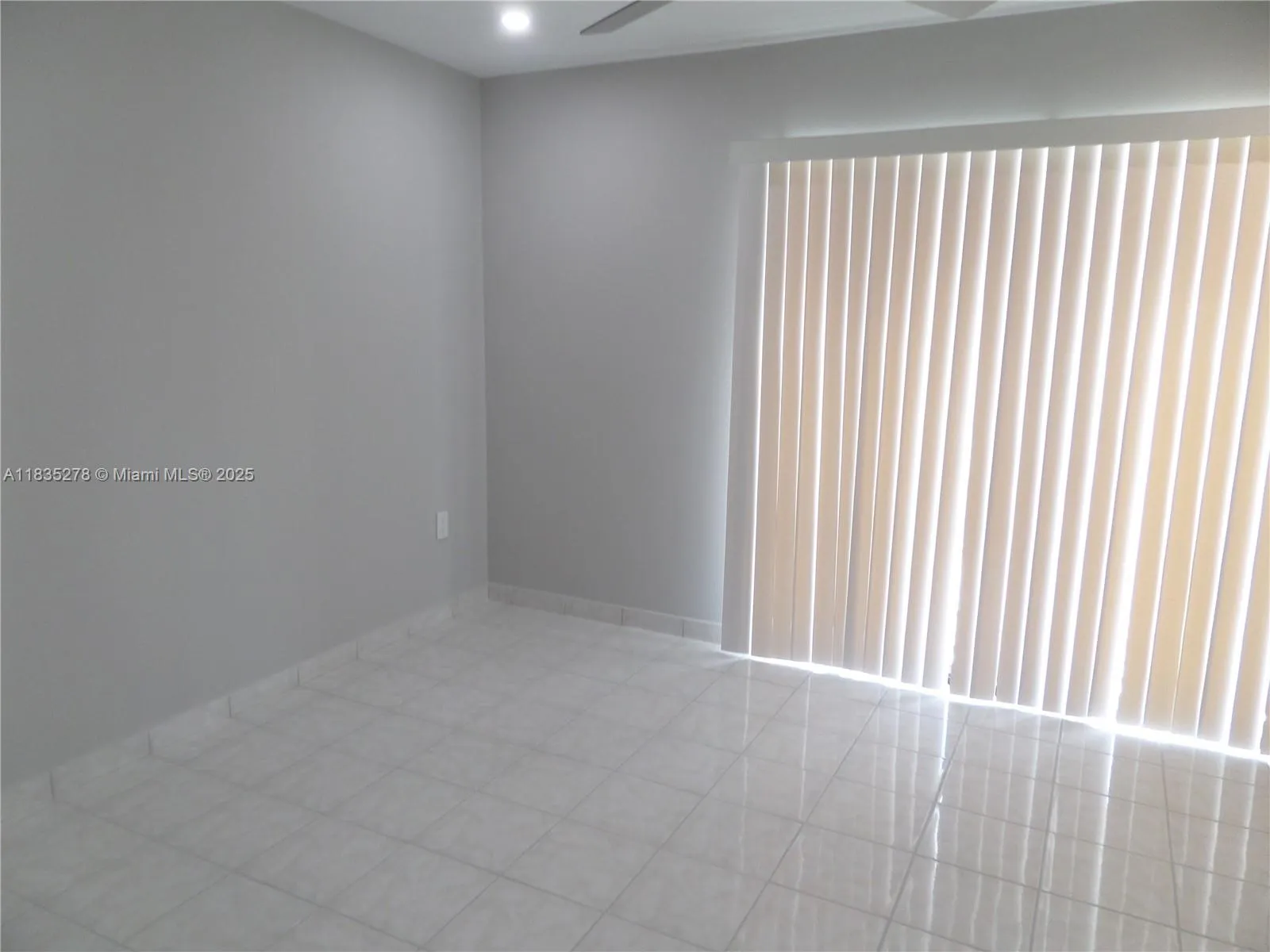 2154 W 60th St, #12215