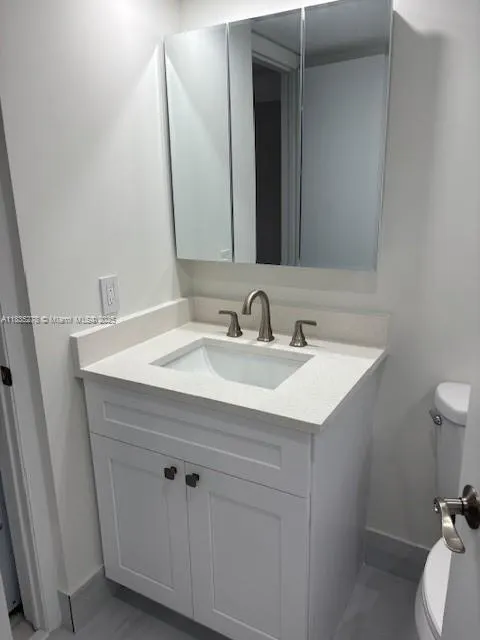 2154 W 60th St, #12215