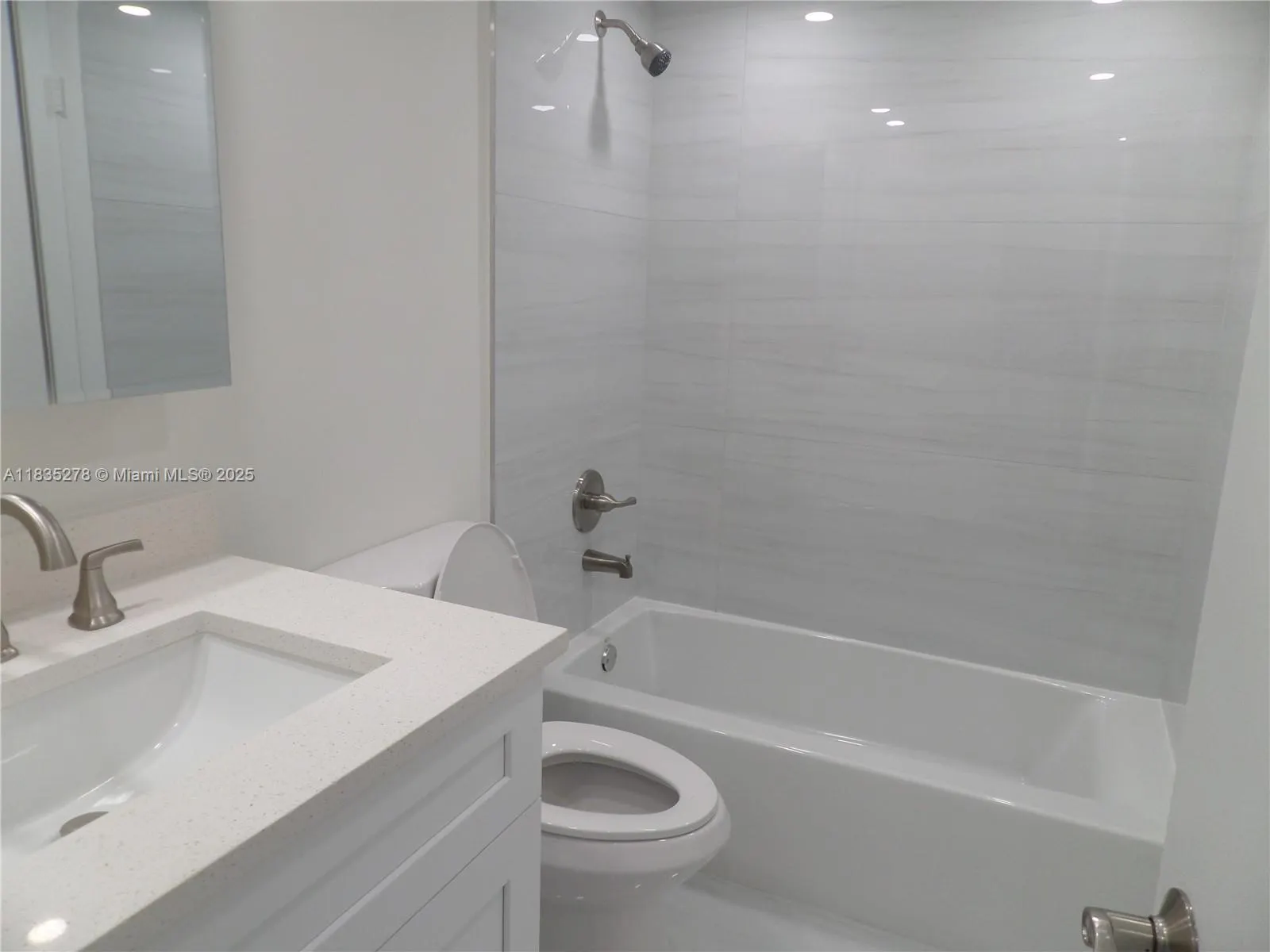 2154 W 60th St, #12215