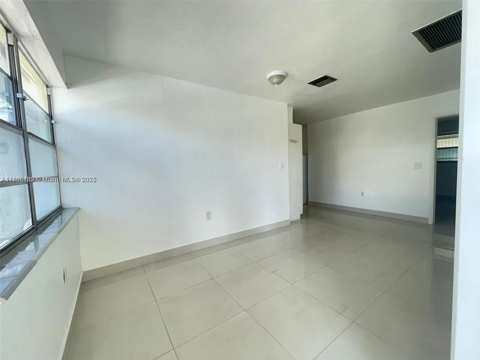 213 SE Park St, #1-6