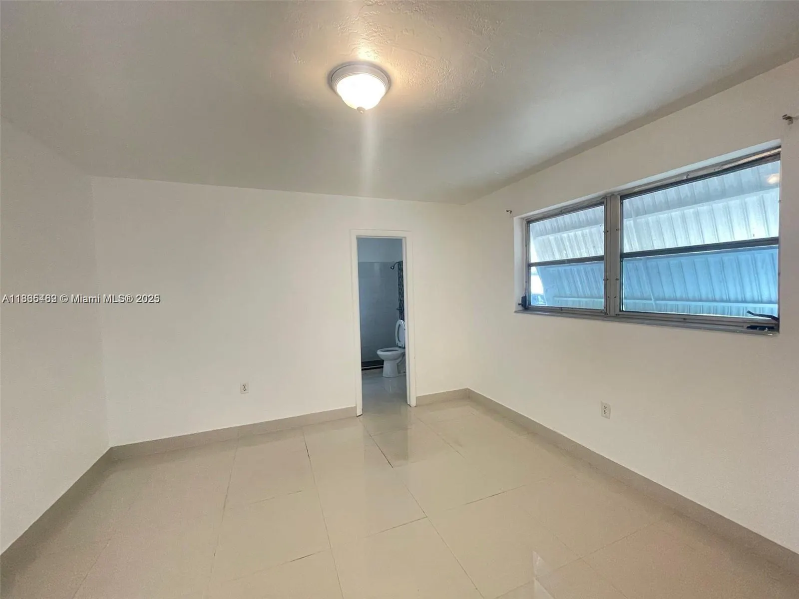 213 SE Park St, #1-6