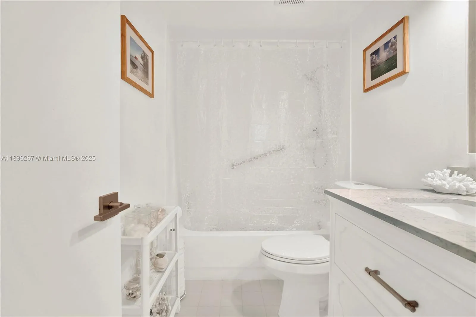 6886 N Kendall Dr, #D102