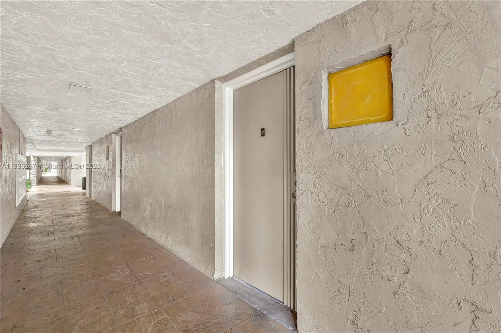 6886 N Kendall Dr, #D102