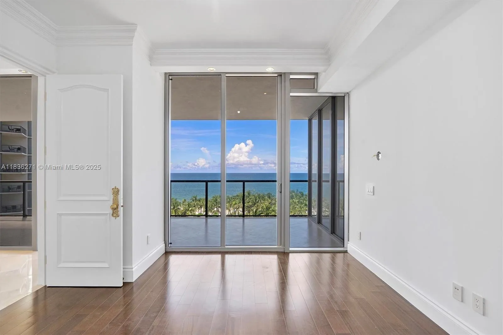 9701 Collins Ave, #802S