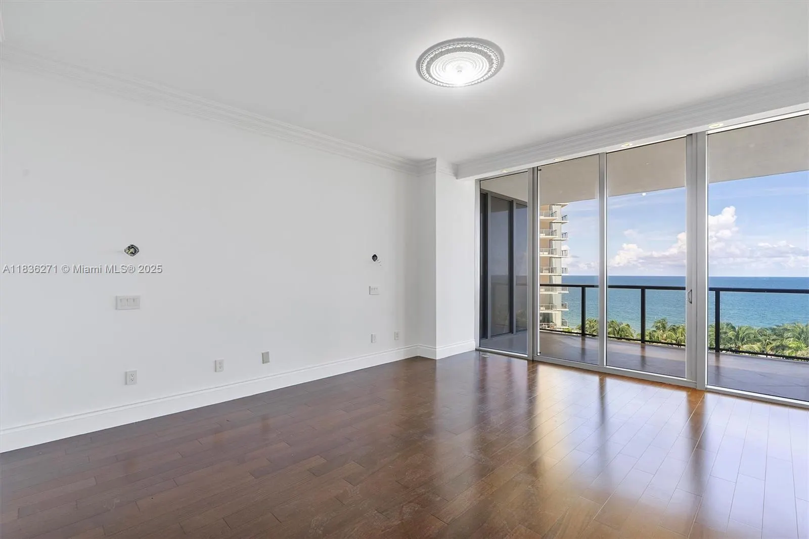 9701 Collins Ave, #802S
