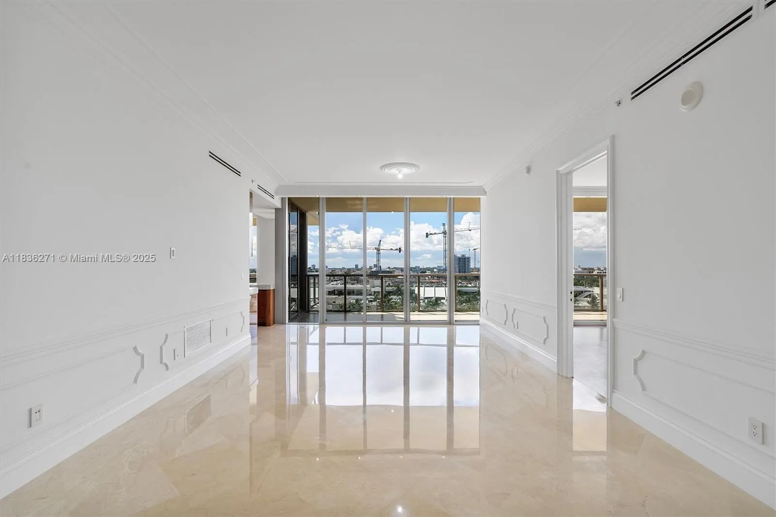 9701 Collins Ave, #802S
