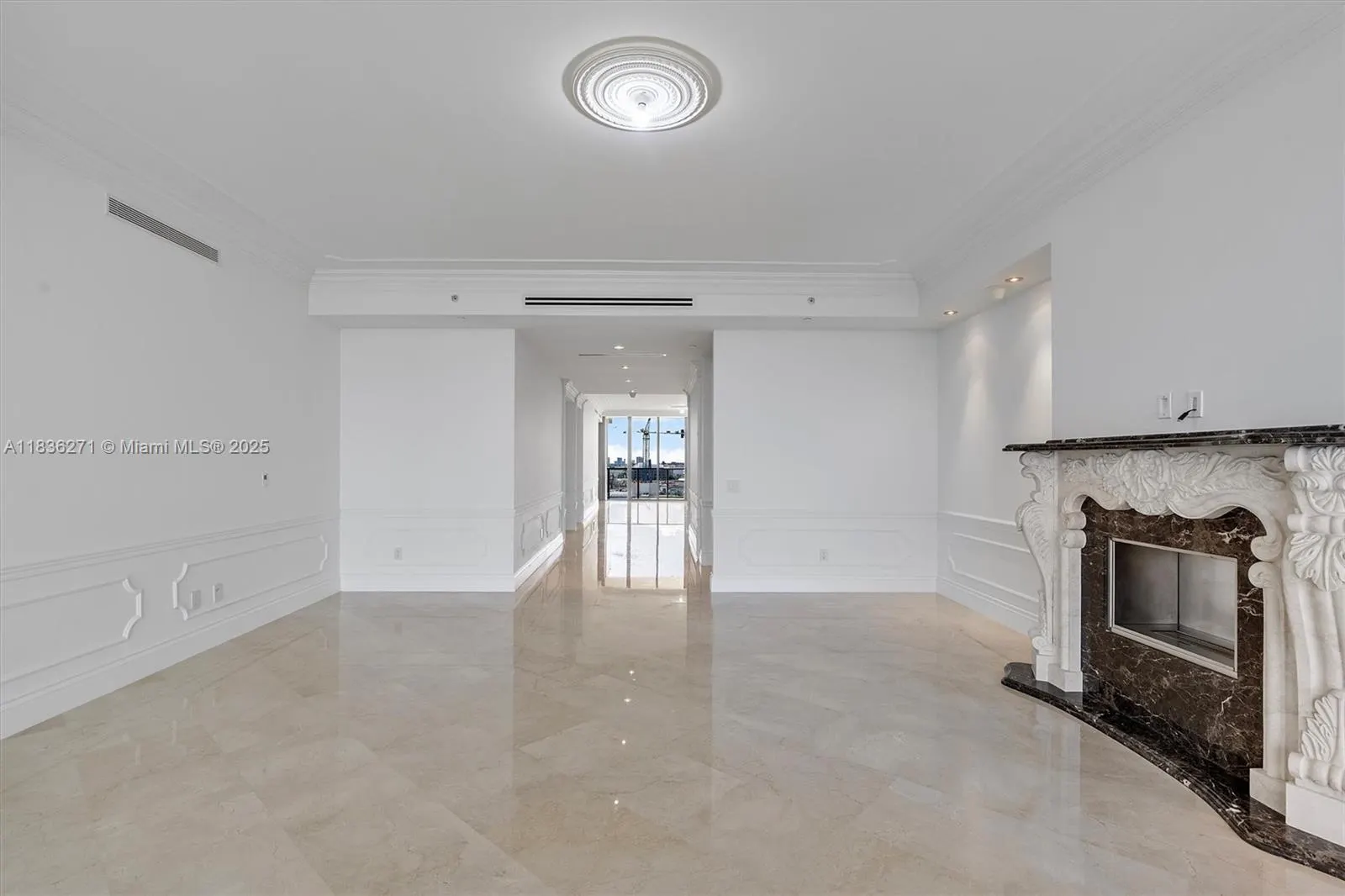 9701 Collins Ave, #802S