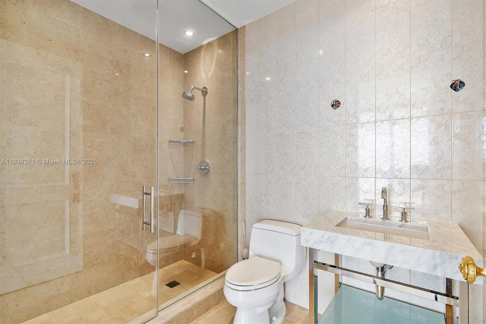 9701 Collins Ave, #802S