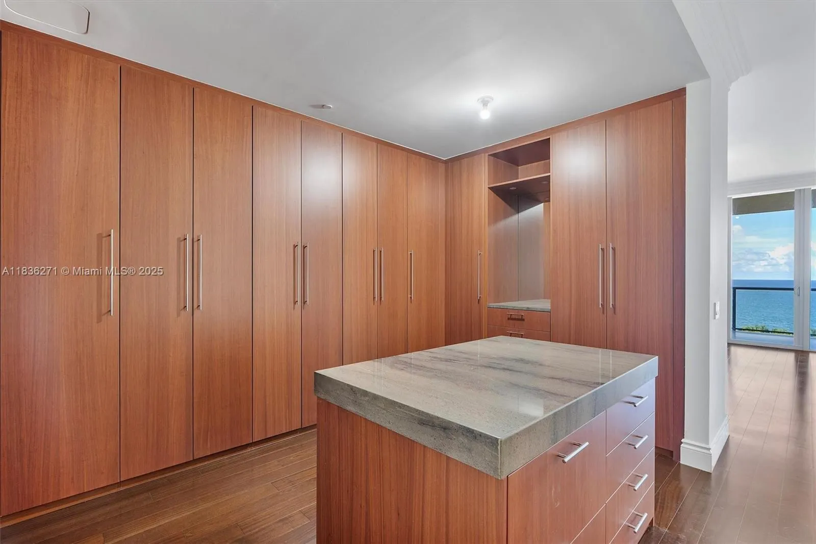 9701 Collins Ave, #802S