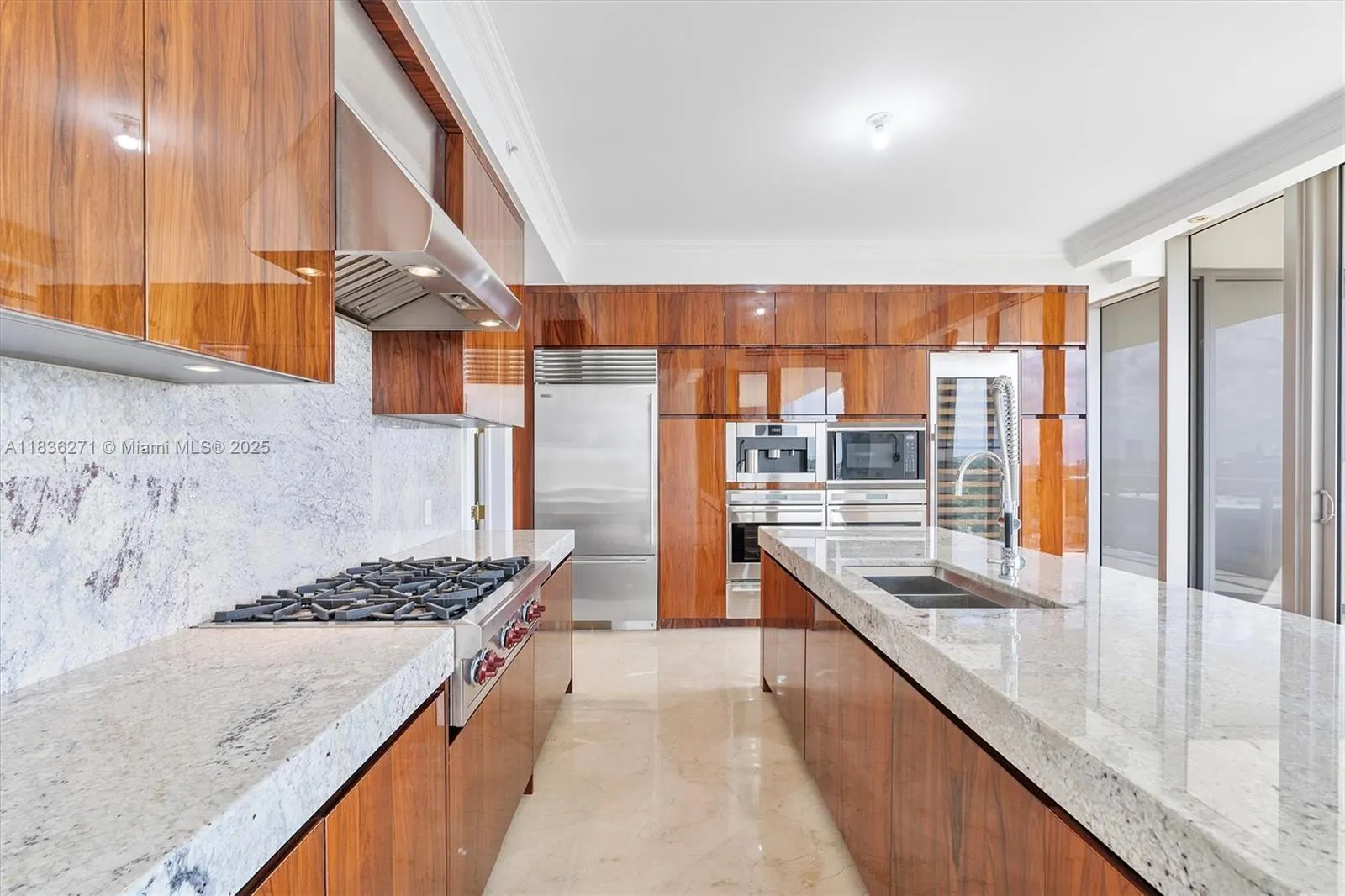9701 Collins Ave, #802S