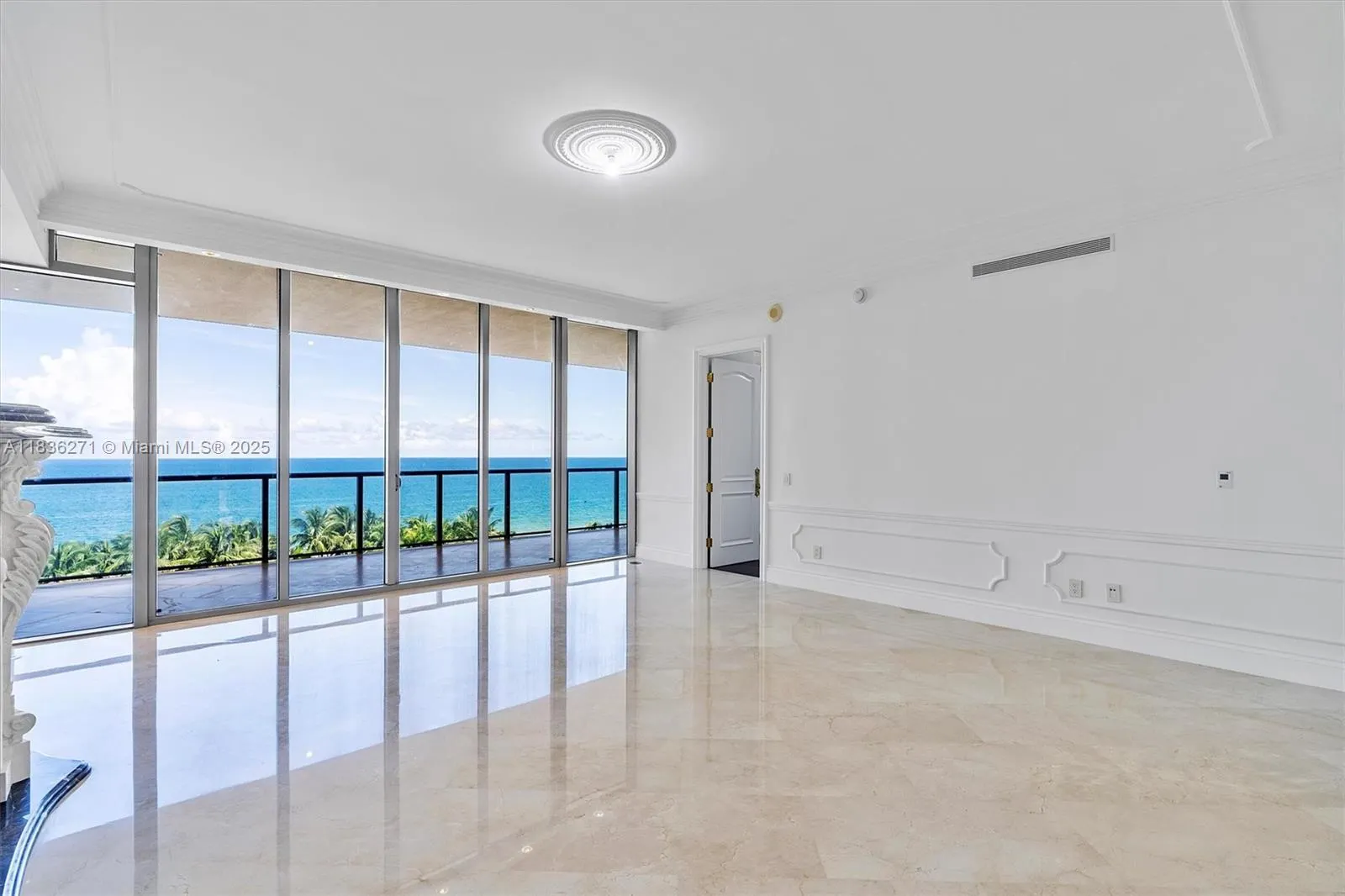 9701 Collins Ave, #802S