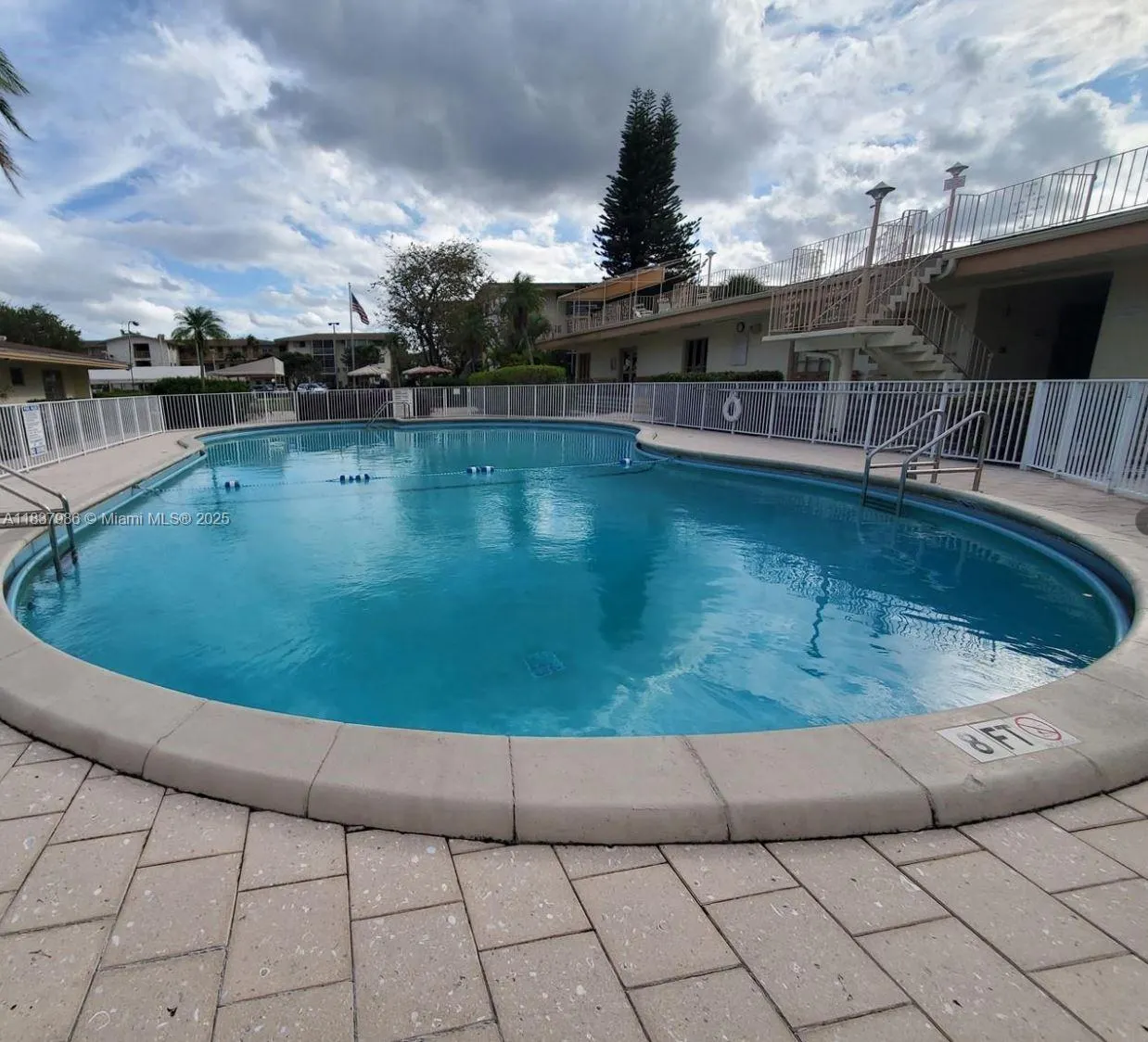 17050 NE 14th Ave, #208