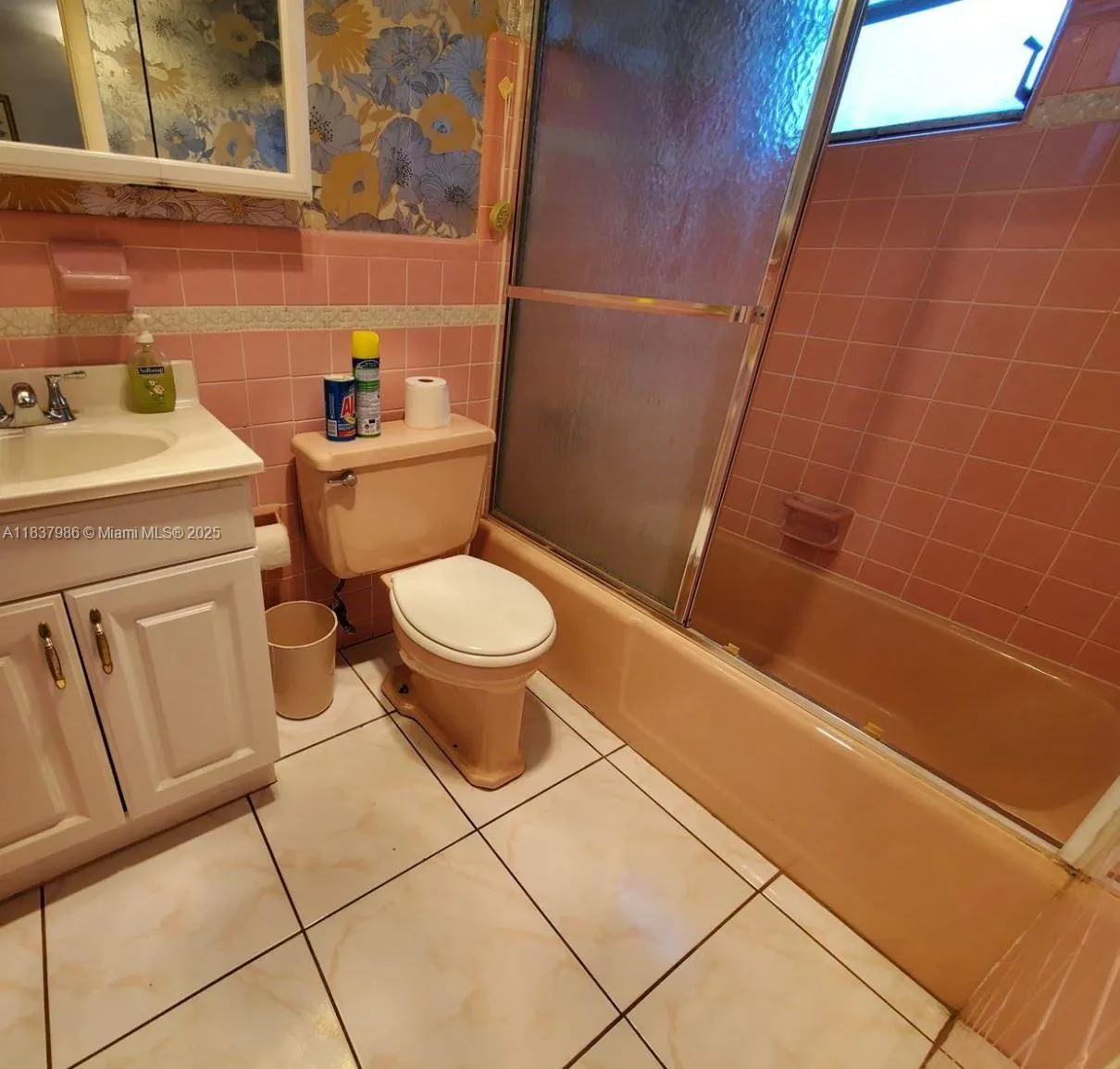 17050 NE 14th Ave, #208