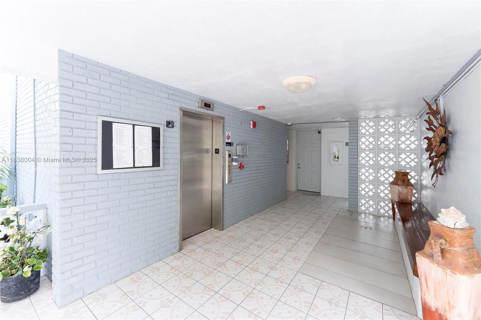 3551 NE 169th St, #411