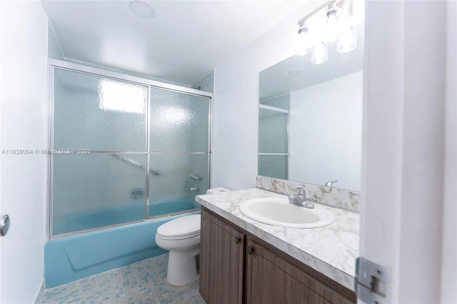 3551 NE 169th St, #411