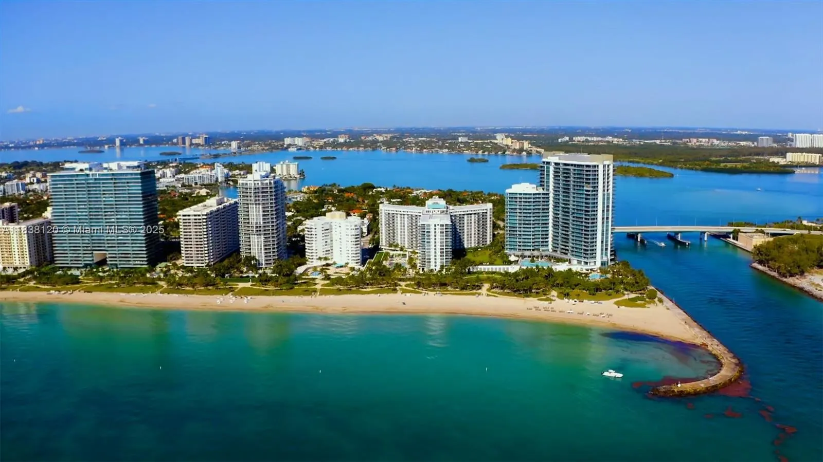 10275 Collins Ave, #634