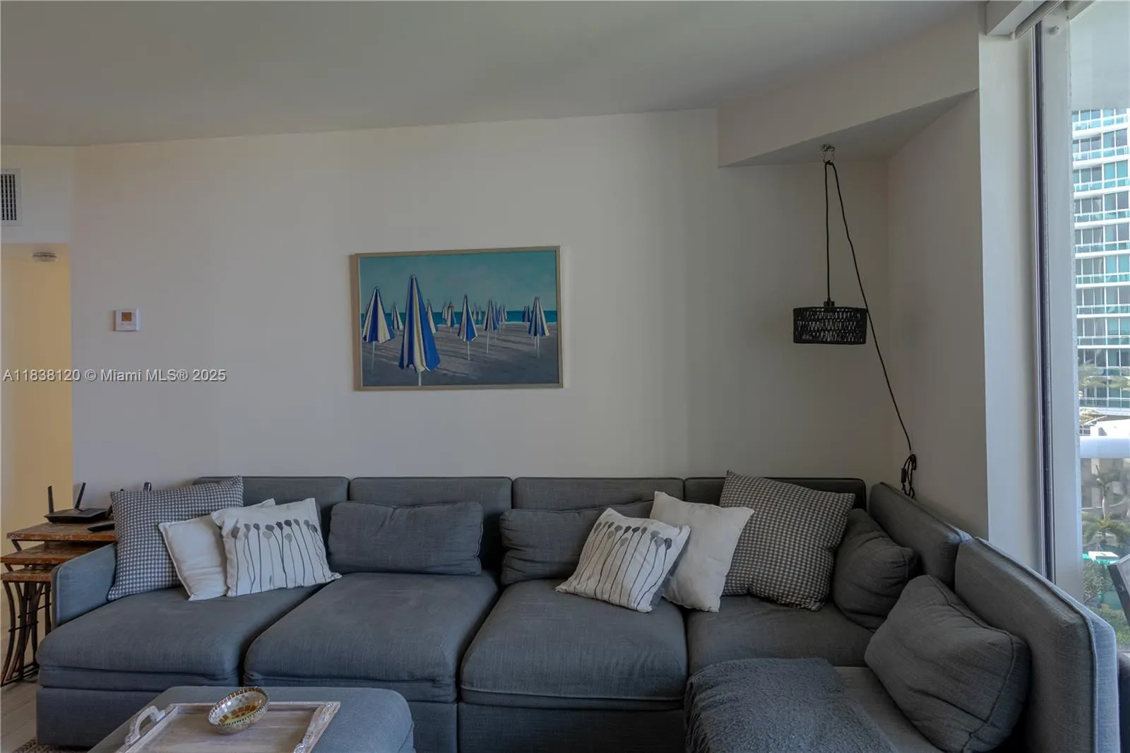 10275 Collins Ave, #634